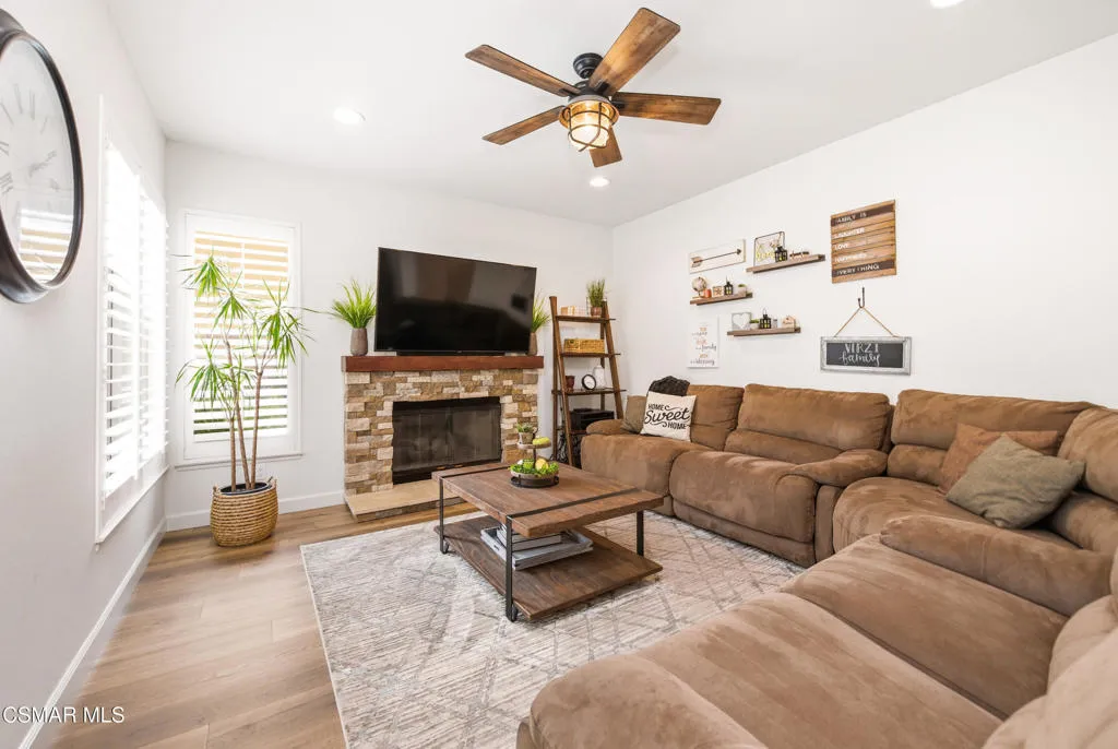 2696 Santa Ynez Avenue, Simi Valley, California 93063 home-pic-13