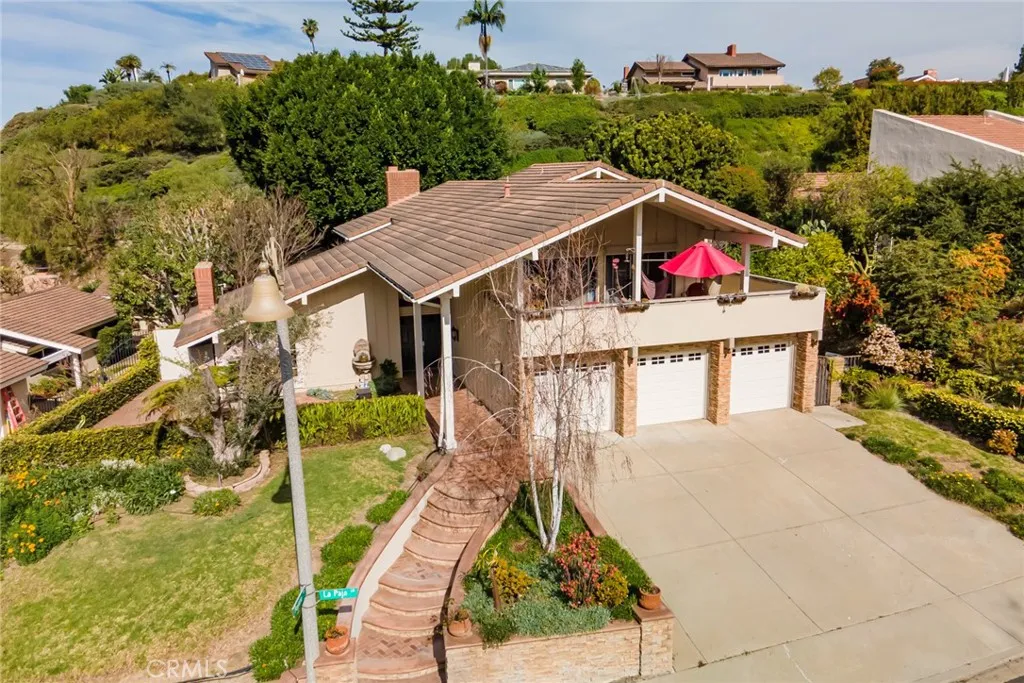 26981 La Paja, Mission Viejo, California 92691 home-pic-1