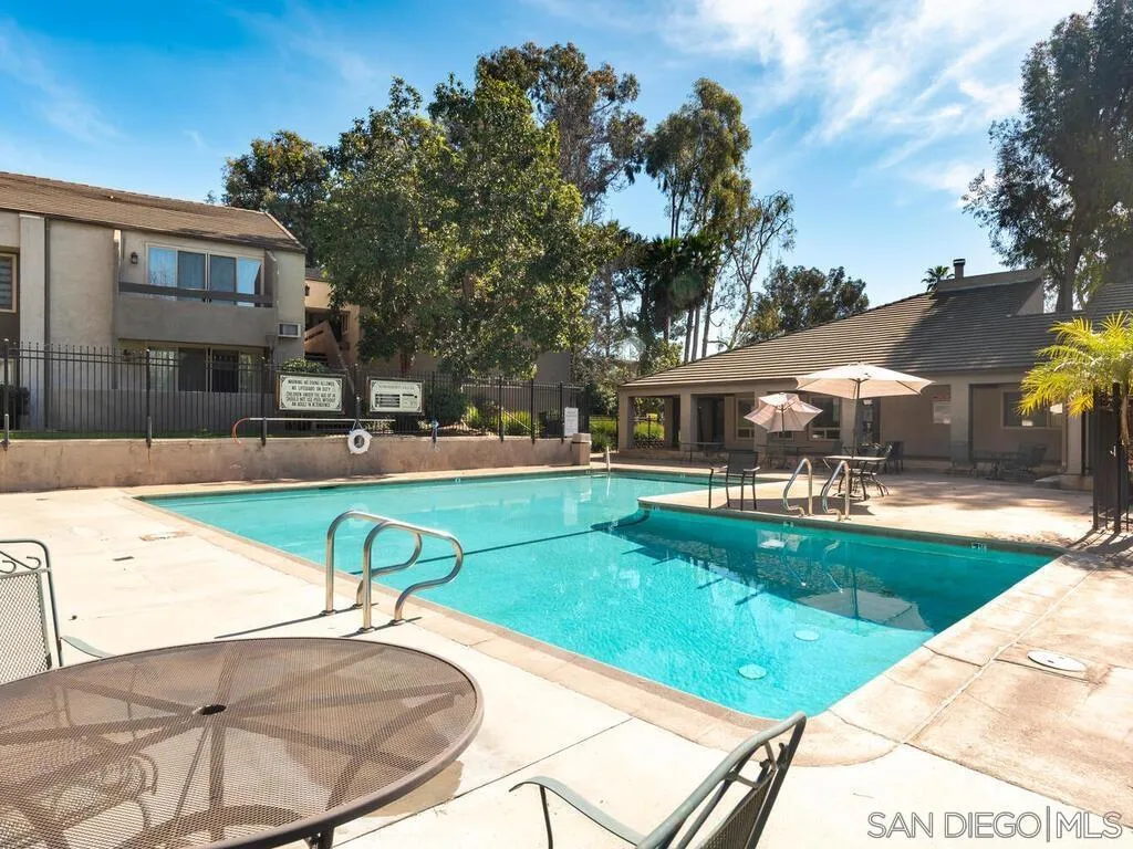 Swimming Pool/Hot Tub/Sauna