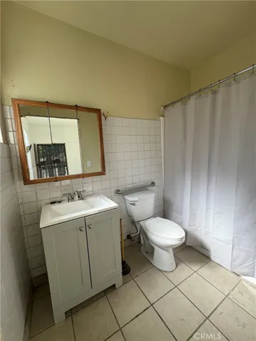 529 531 S Sydney, East Los Angeles, California 90022