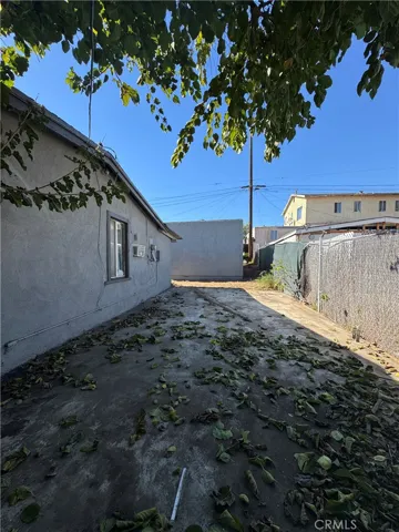 529 531 S Sydney, East Los Angeles, California 90022