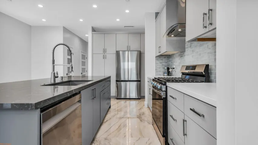 Were Focused 66174 Avenida Suenos-9