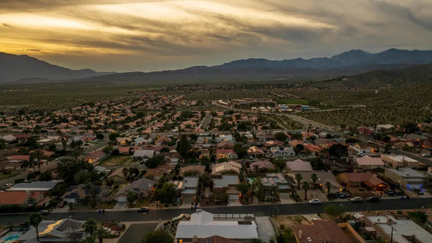 Were Focused 66174 Avenida Suenos-74