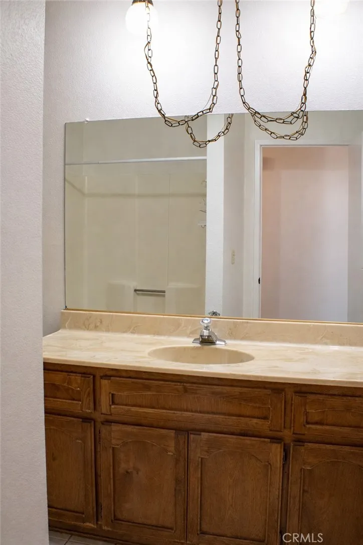 7407 Kenyon, Hesperia, California 92345 home-pic-13