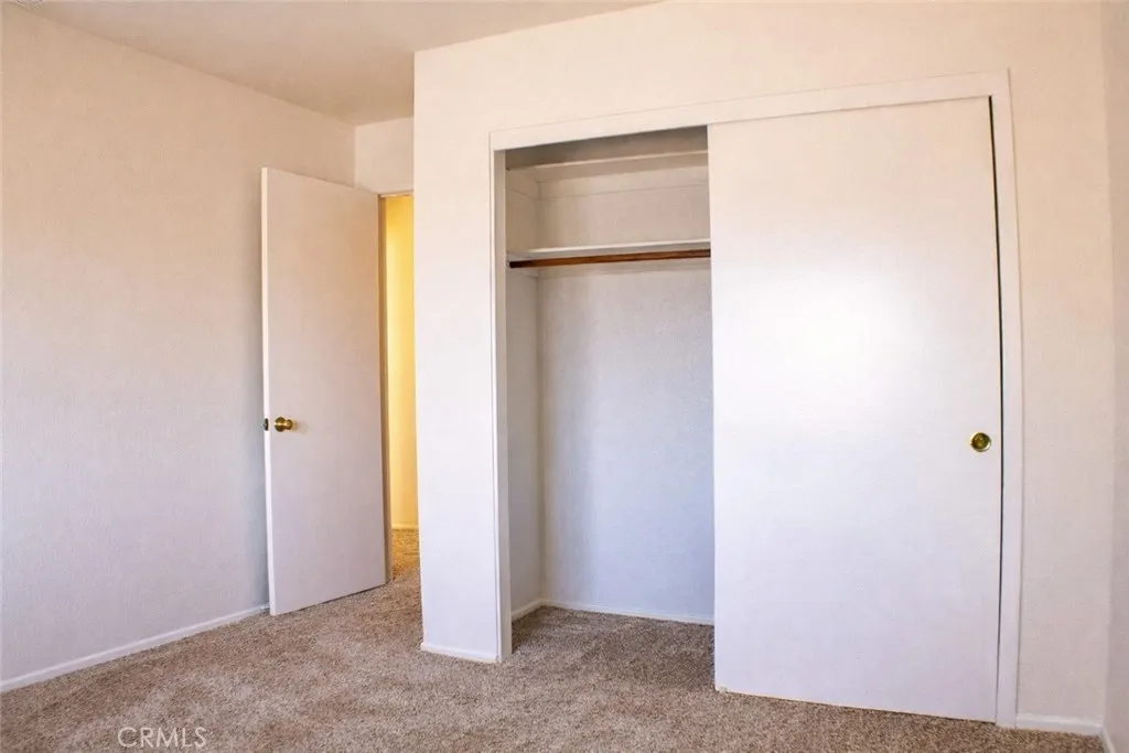 7407 Kenyon, Hesperia, California 92345 home-pic-11