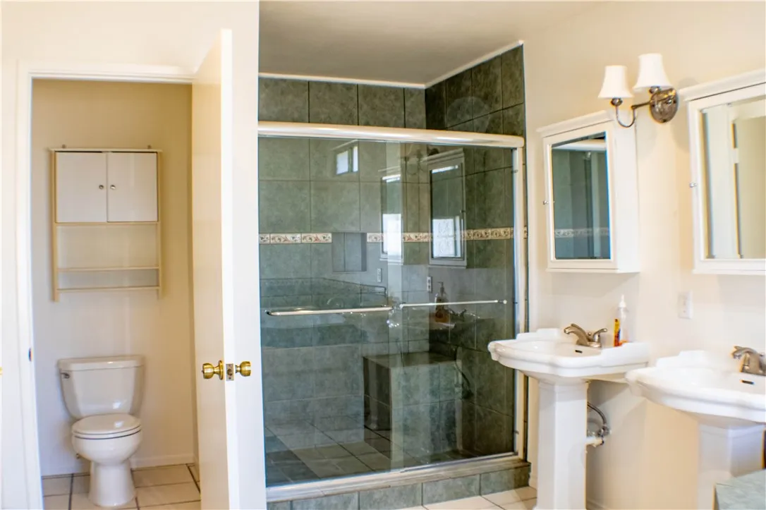 7407 Kenyon, Hesperia, California 92345 home-pic-21