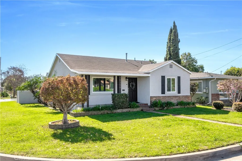 10358 Trabuco, Bellflower, California 90706 home-pic-1