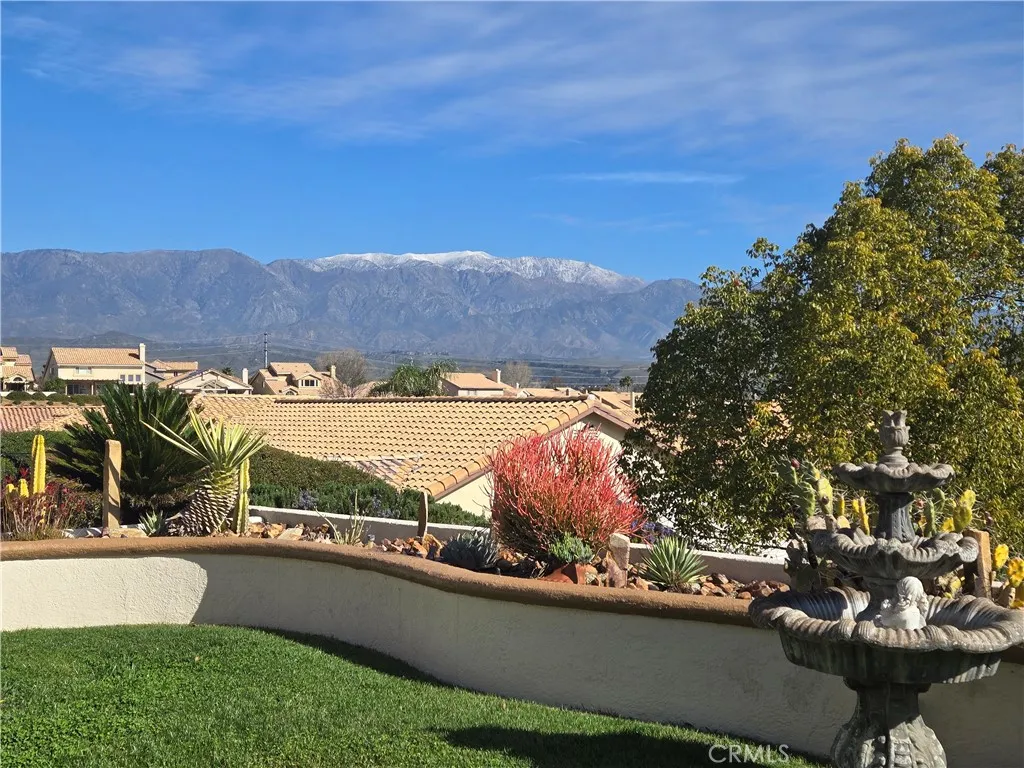 2027 Melbourne Circle, Banning, California 92220 home-pic-43