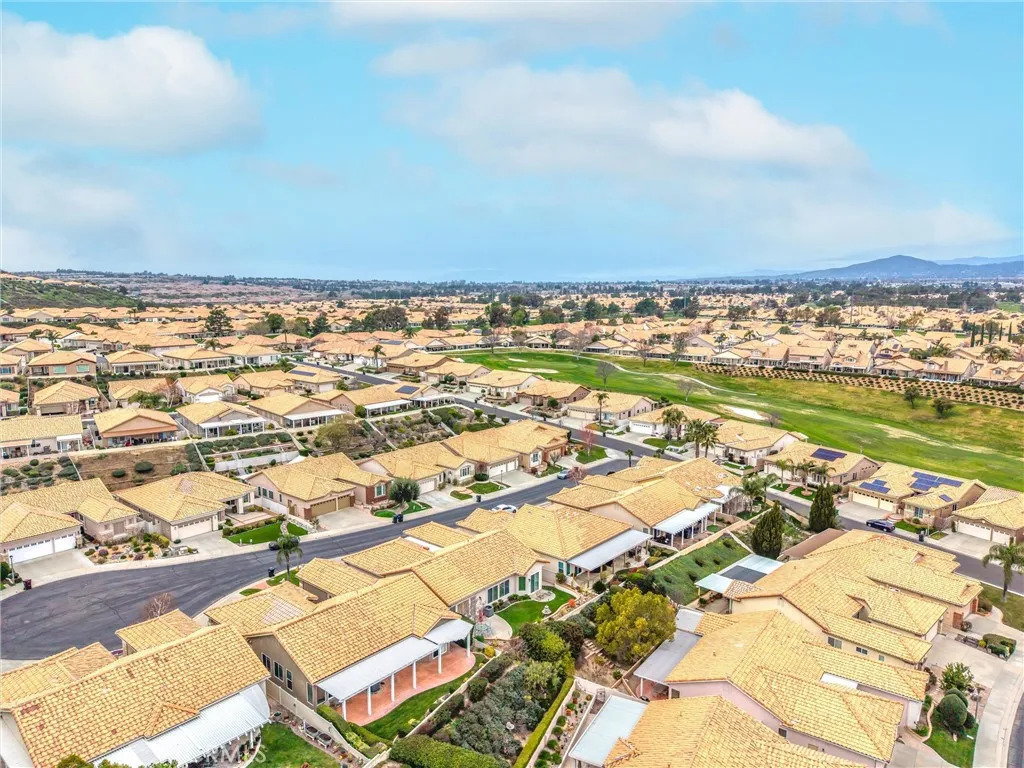 2027 Melbourne Circle, Banning, California 92220 home-pic-55