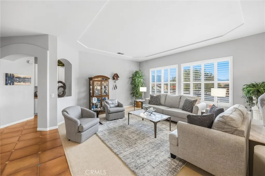 2027 Melbourne Circle, Banning, California 92220 home-pic-6