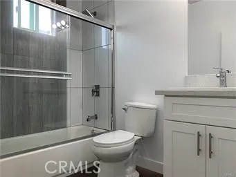 1143 Irolo, Los Angeles, California 90006 home-pic-10