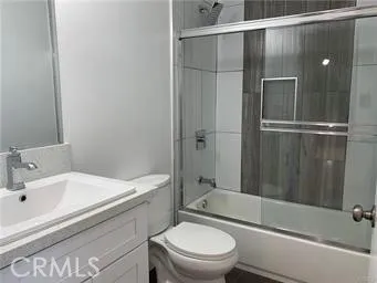 1143 Irolo, Los Angeles, California 90006 home-pic-23