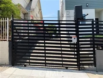 1143 Irolo, Los Angeles, California 90006 home-pic-13