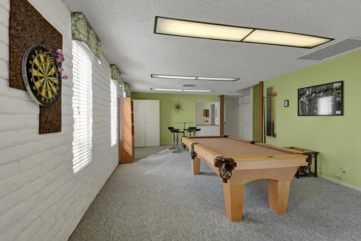 CLUBHOUSE GAME ROOM MLS