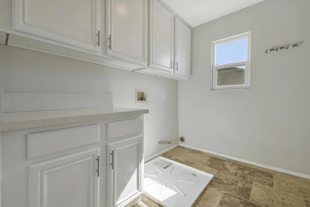 37788 Thurne Street, Indio, California 92203 home-pic-40
