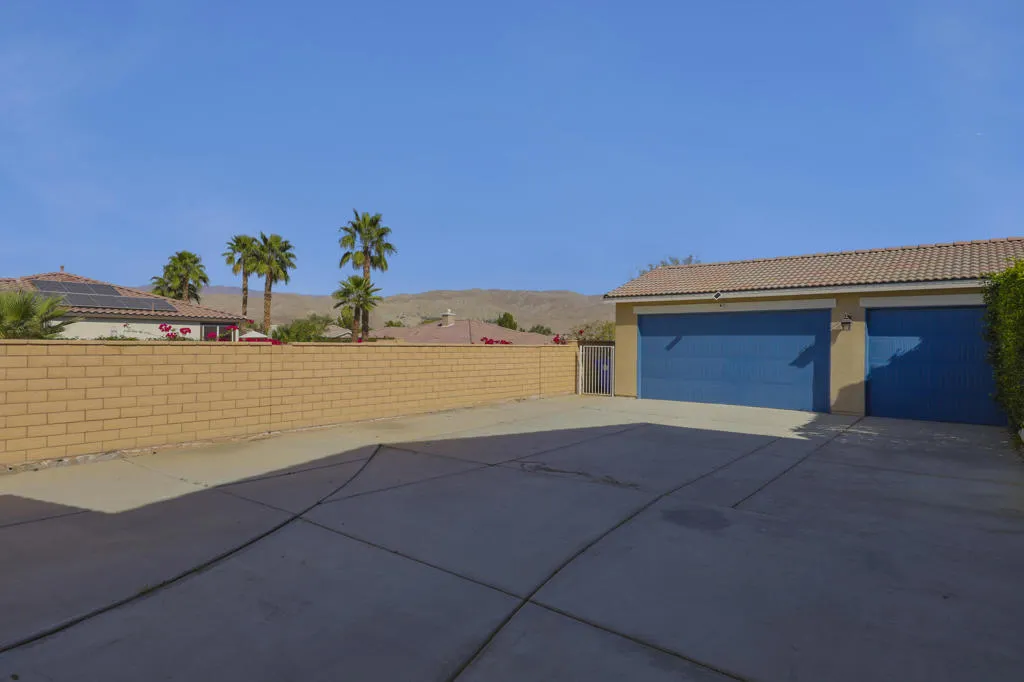 37788 Thurne Street, Indio, California 92203 home-pic-59