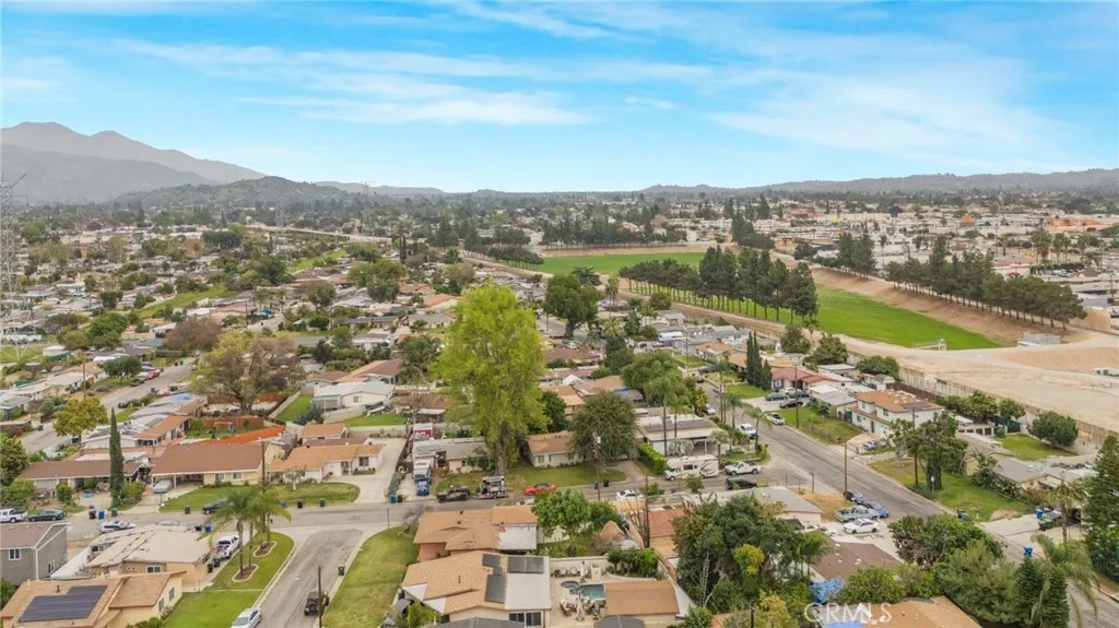 17934 E Laxford Road, Azusa, California 91702 home-pic-19