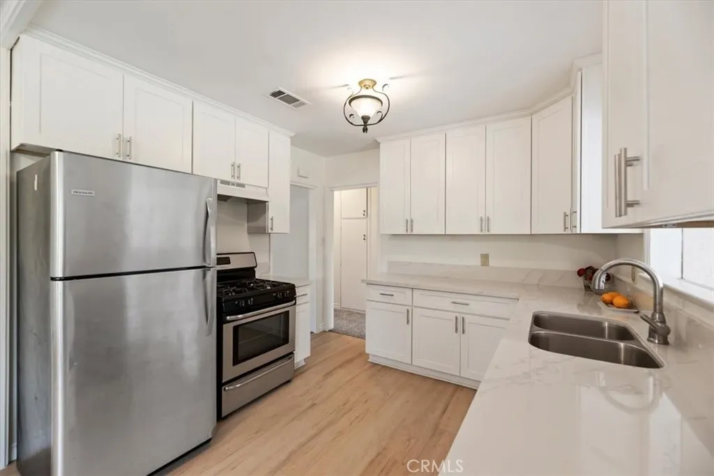 3271 Sepulveda, San Bernardino, California 92404 home-pic-17