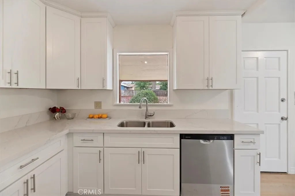 3271 Sepulveda, San Bernardino, California 92404 home-pic-19