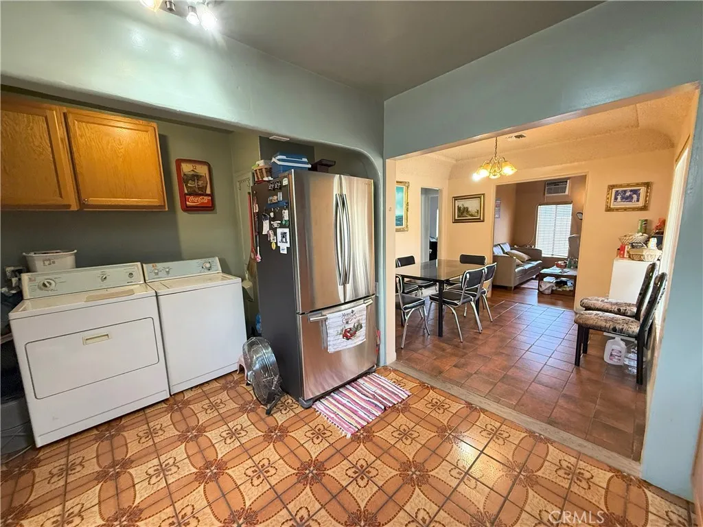 9266 Valley, Rosemead, California 91770 home-pic-15