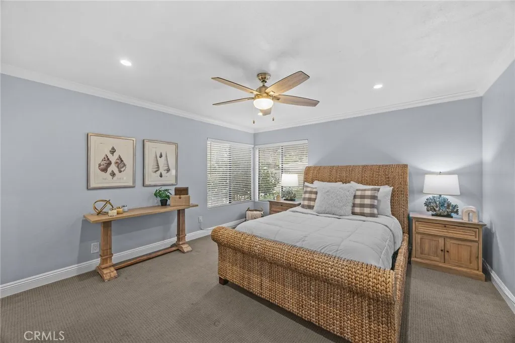 2504 E Willow Street 101, Signal Hill, California 90755 home-pic-17