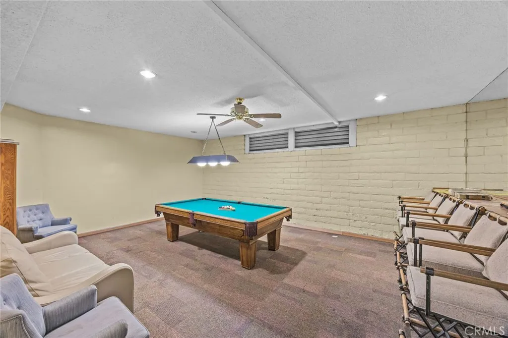 2504 E Willow Street 101, Signal Hill, California 90755 home-pic-32