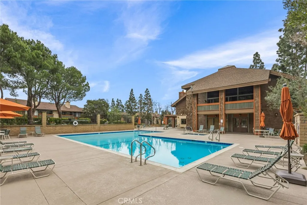 2504 E Willow Street 101, Signal Hill, California 90755 home-pic-35