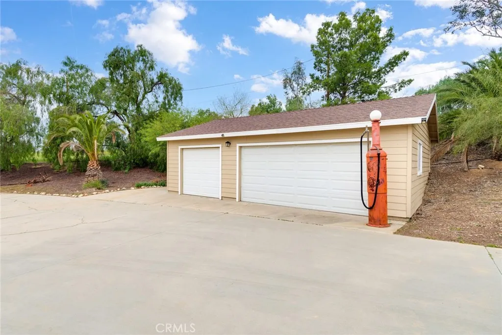 34100 Sugar Loaf, Nuevo, California 92567 home-pic-33