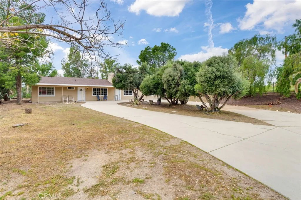 34100 Sugar Loaf, Nuevo, California 92567 home-pic-34