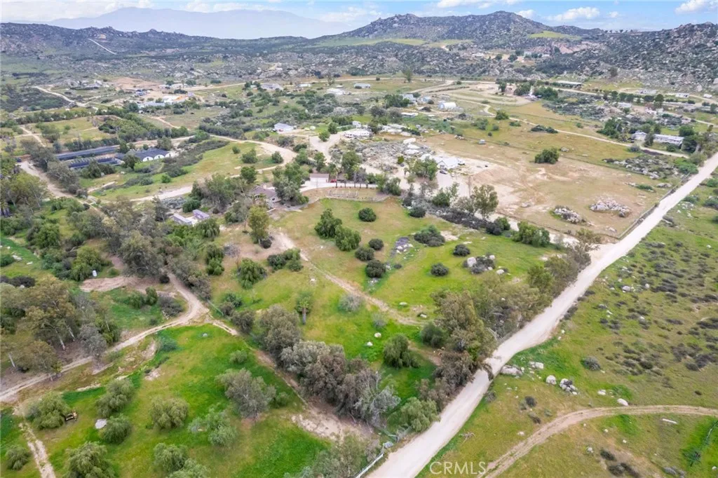 34100 Sugar Loaf, Nuevo, California 92567 home-pic-43