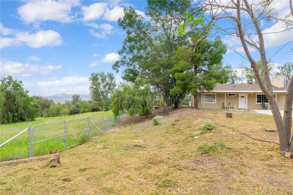 34100 Sugar Loaf, Nuevo, California 92567 home-pic-37