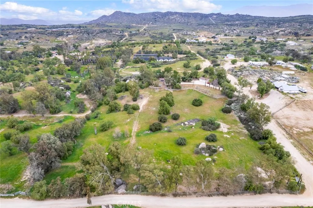 34100 Sugar Loaf, Nuevo, California 92567 home-pic-44
