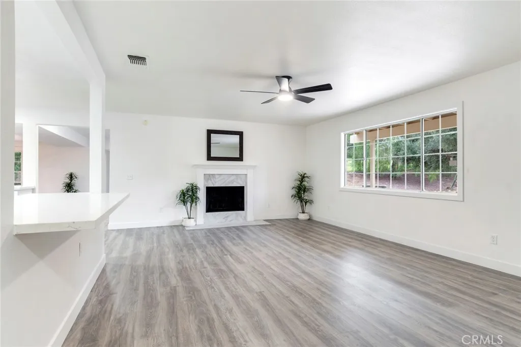 34100 Sugar Loaf, Nuevo, California 92567 home-pic-2