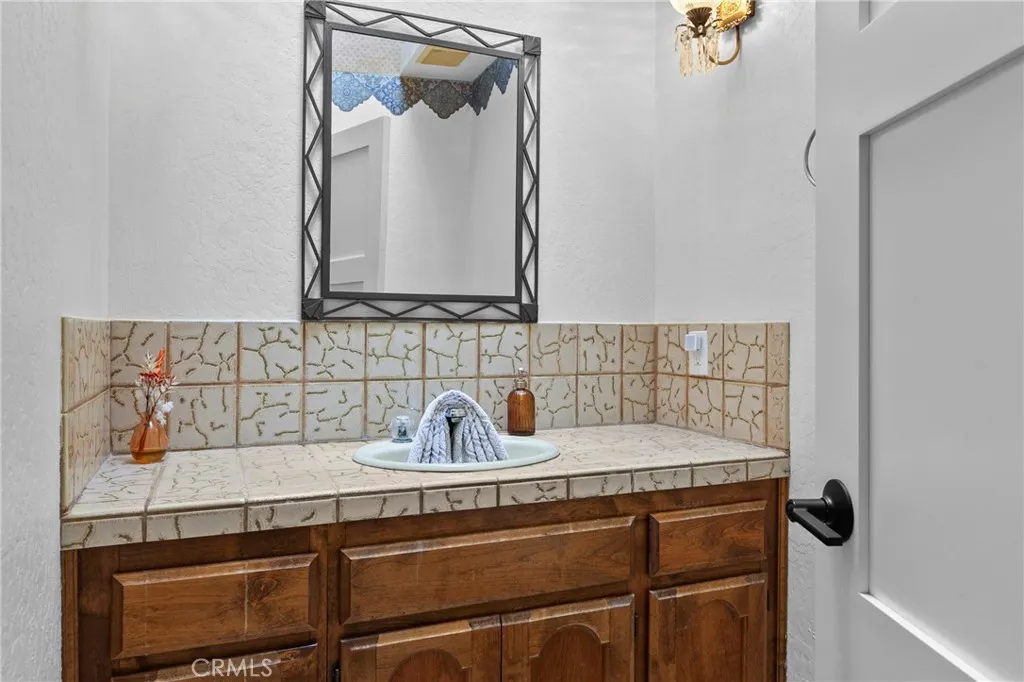 1041 Ritchie Road B, Grover Beach, California 93433 home-pic-14