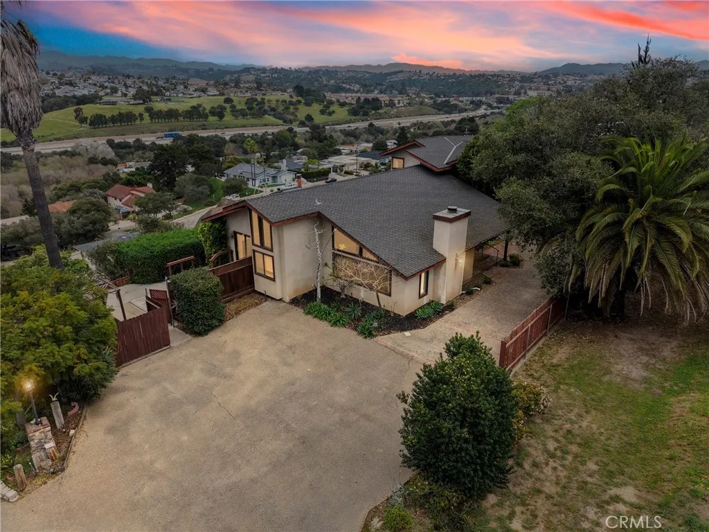 1041 Ritchie Road B, Grover Beach, California 93433 home-pic-40