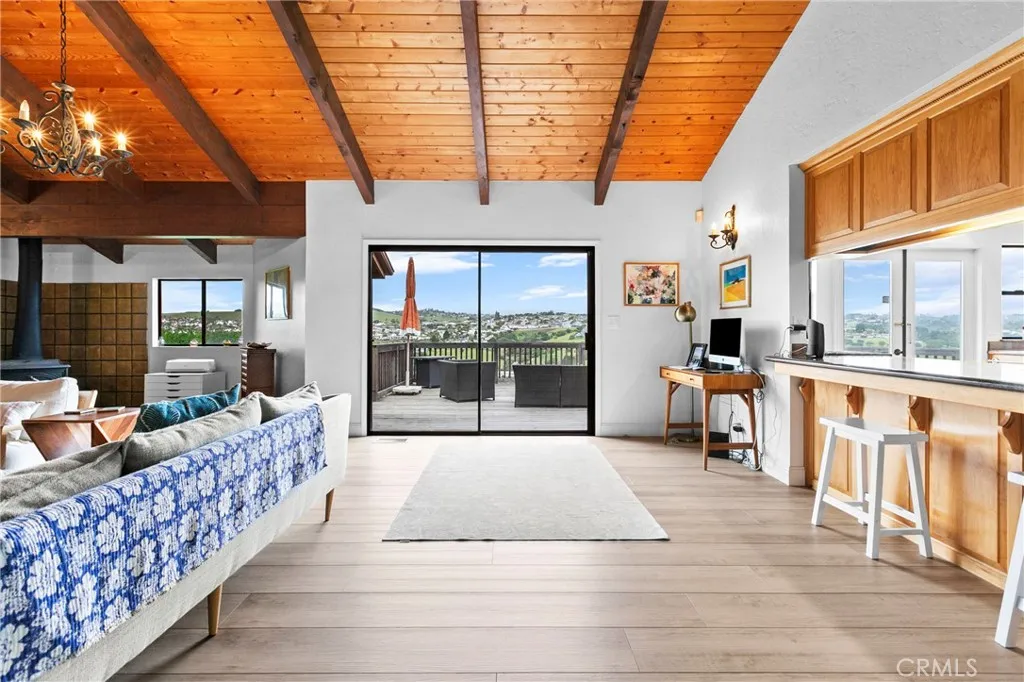 1041 Ritchie Road B, Grover Beach, California 93433 home-pic-6