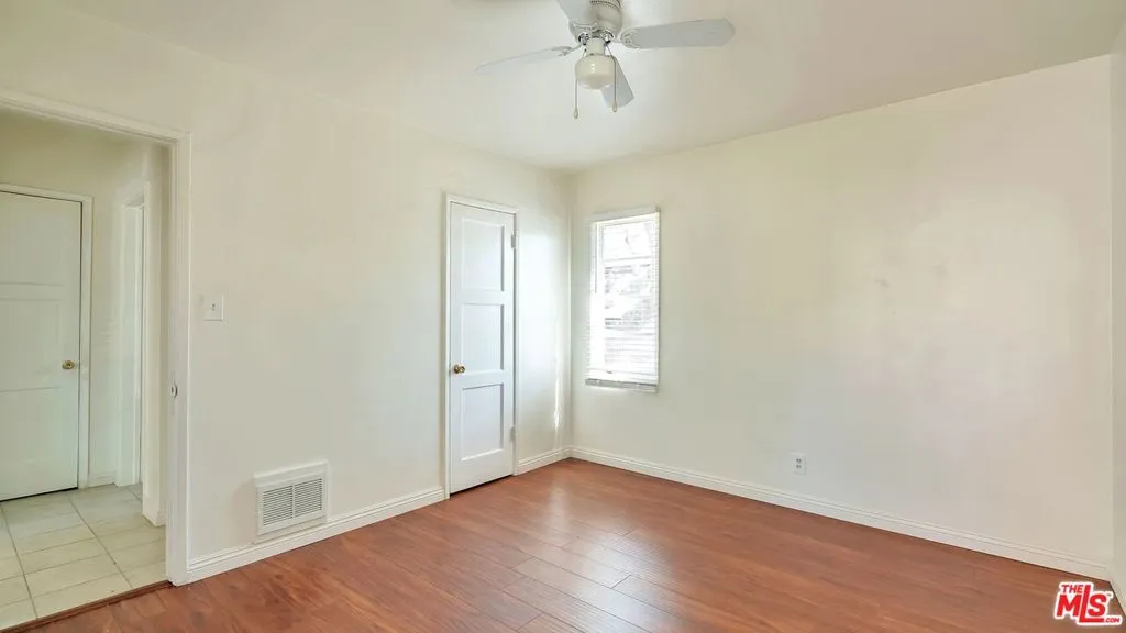 4063 Abourne Road B, Los Angeles, California 90008 home-pic-4