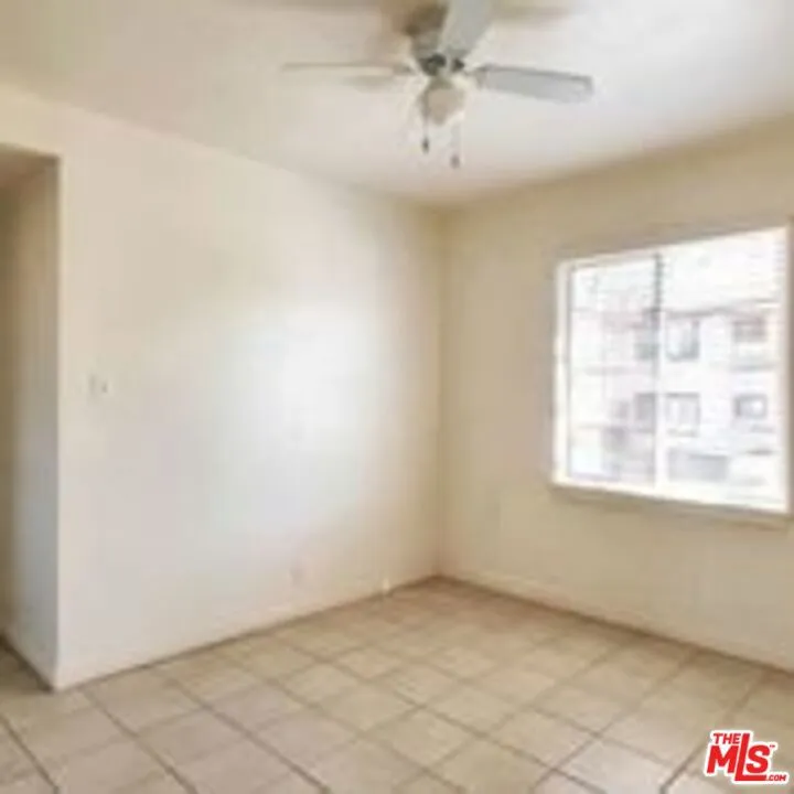4063 Abourne Road B, Los Angeles, California 90008 home-pic-6