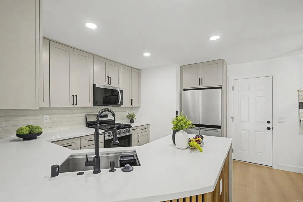 10190 Palm Glen Dr 62, Santee, California 92071 home-pic-5
