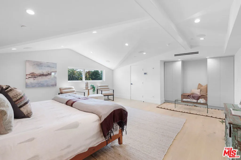 658 California Avenue, Venice, California 90291 home-pic-20