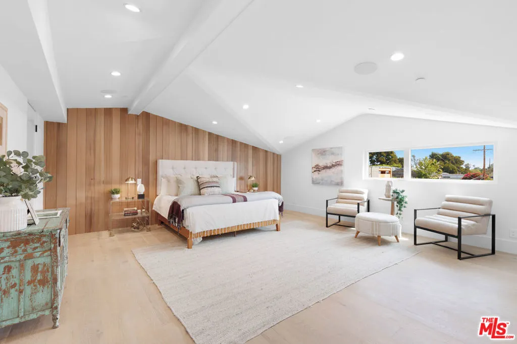 658 California Avenue, Venice, California 90291 home-pic-4
