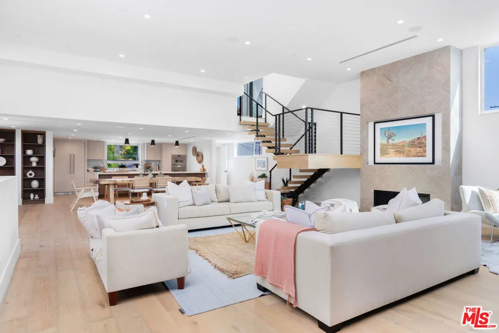 658 California Avenue, Venice, California 90291 home-pic-12