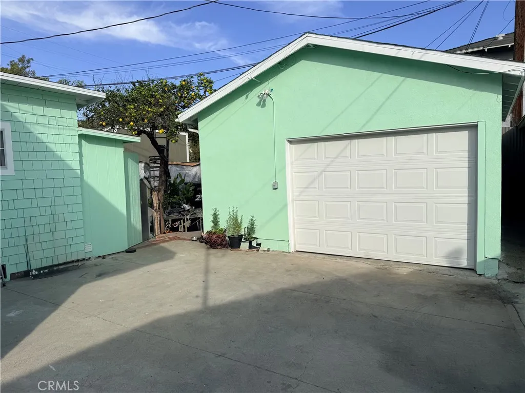 2656 Cimarron Street, Los Angeles, California 90018 home-pic-7