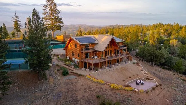 2081 Ponderosa Way, Murphys, California 95247