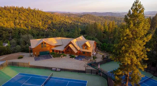 2081 Ponderosa Way, Murphys, California 95247