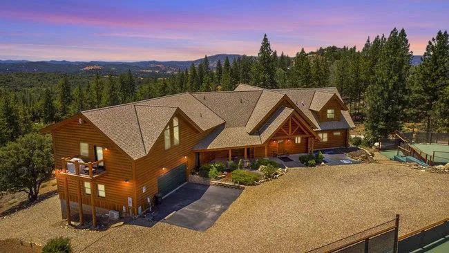 2081 Ponderosa Way, Murphys, California 95247