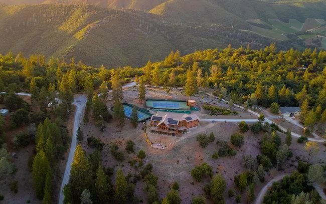 2081 Ponderosa Way, Murphys, California 95247