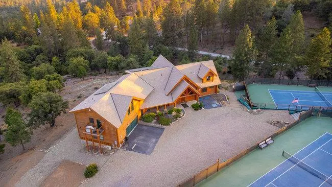 2081 Ponderosa Way, Murphys, California 95247