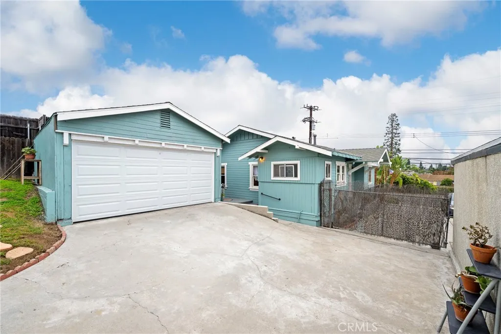 1513 W Malvern, Fullerton, California 92833 home-pic-36