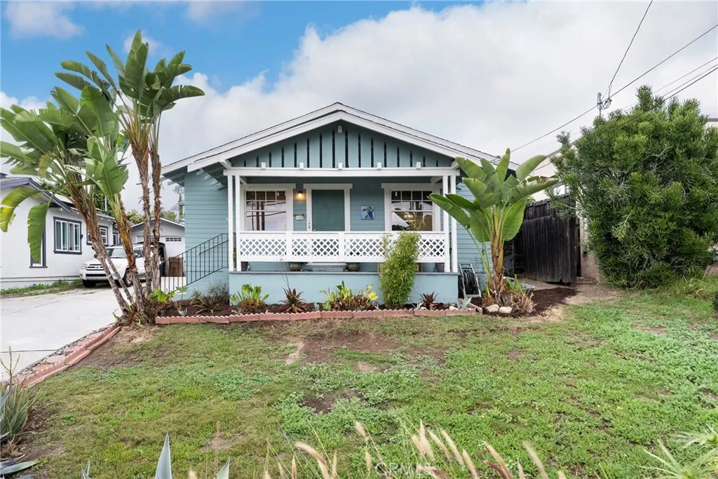 1513 W Malvern, Fullerton, California 92833 home-pic-1